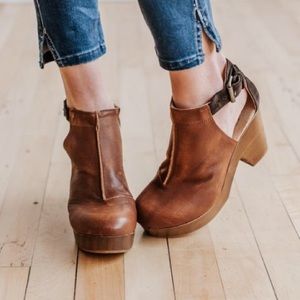 Free people Amber Orchard Clog